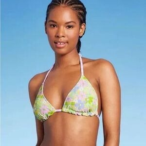 NEW Wild Fable Pastel Floral Bikini Top